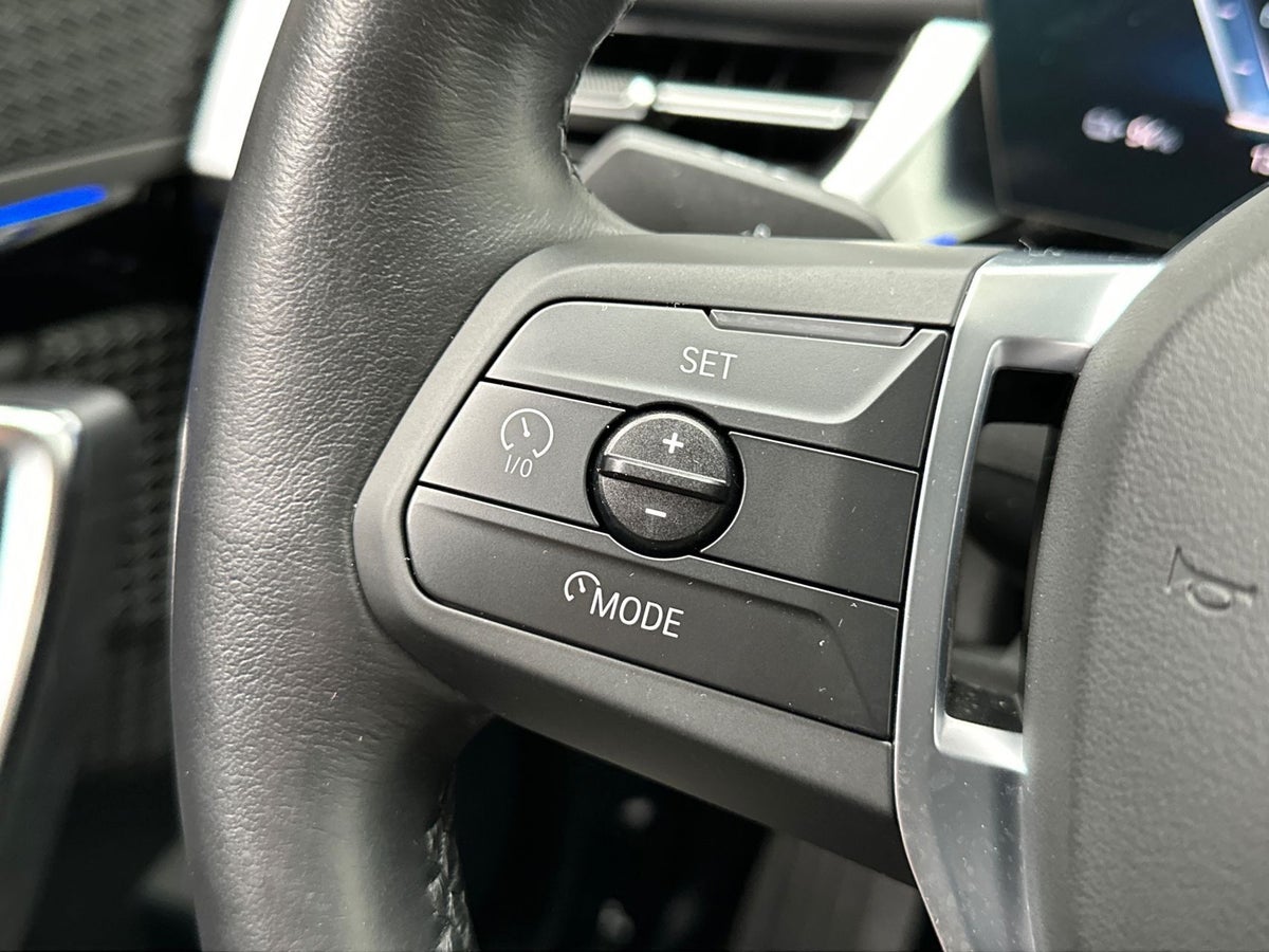 BMW iX1 eDrive20 X-Line billede 15