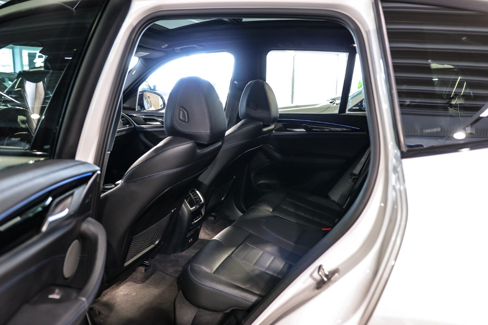 Billede af BMW iX3  Charged Plus M-Sport