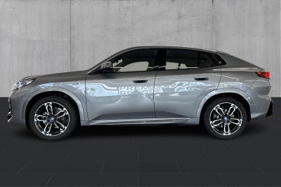BMW iX2 eDrive20 M-Sport - 1