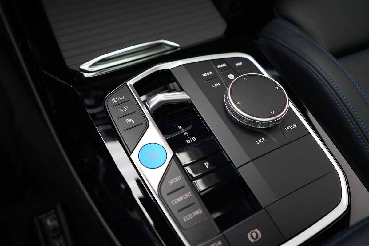 BMW iX3 Charged Plus M-Sport billede 15