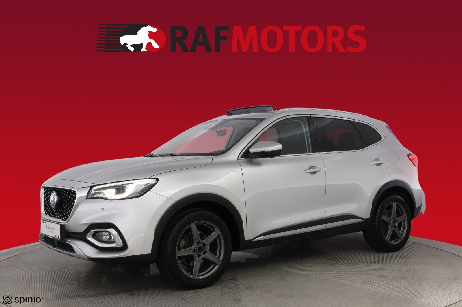 MG EHS PHEV Luxury