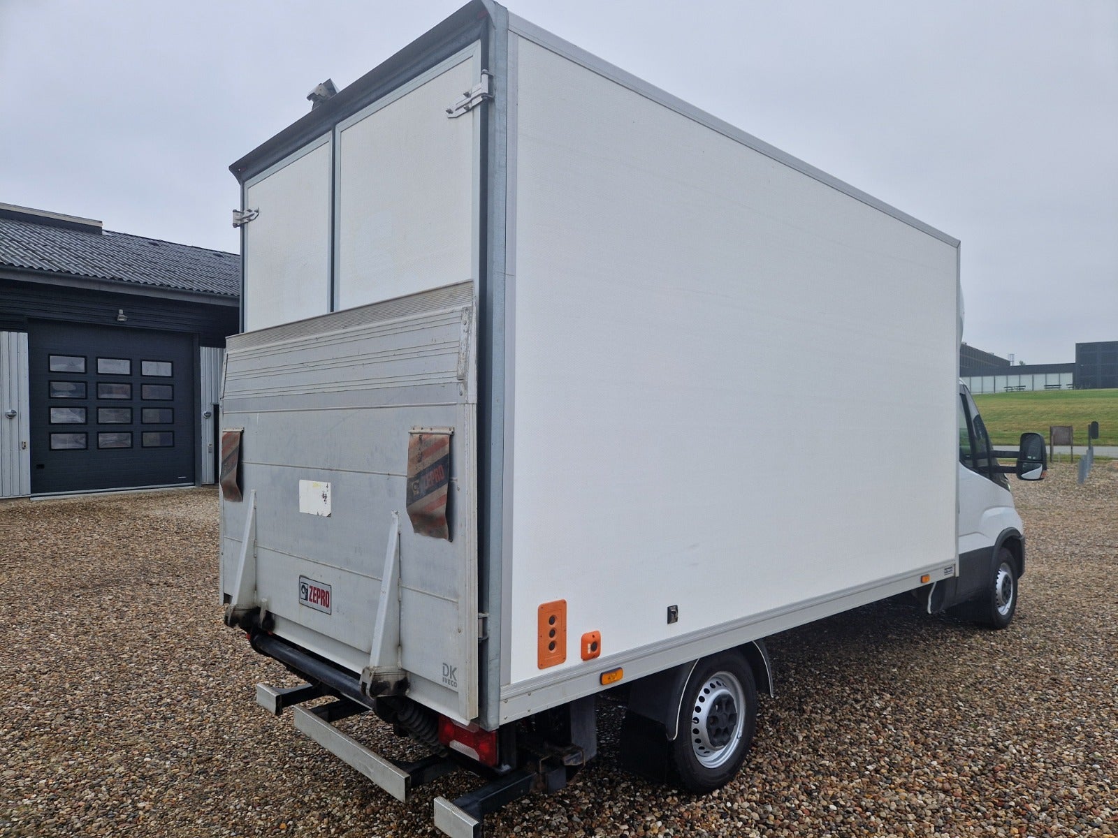 Billede af Iveco Daily 2,3 35S16 Alukasse AG8