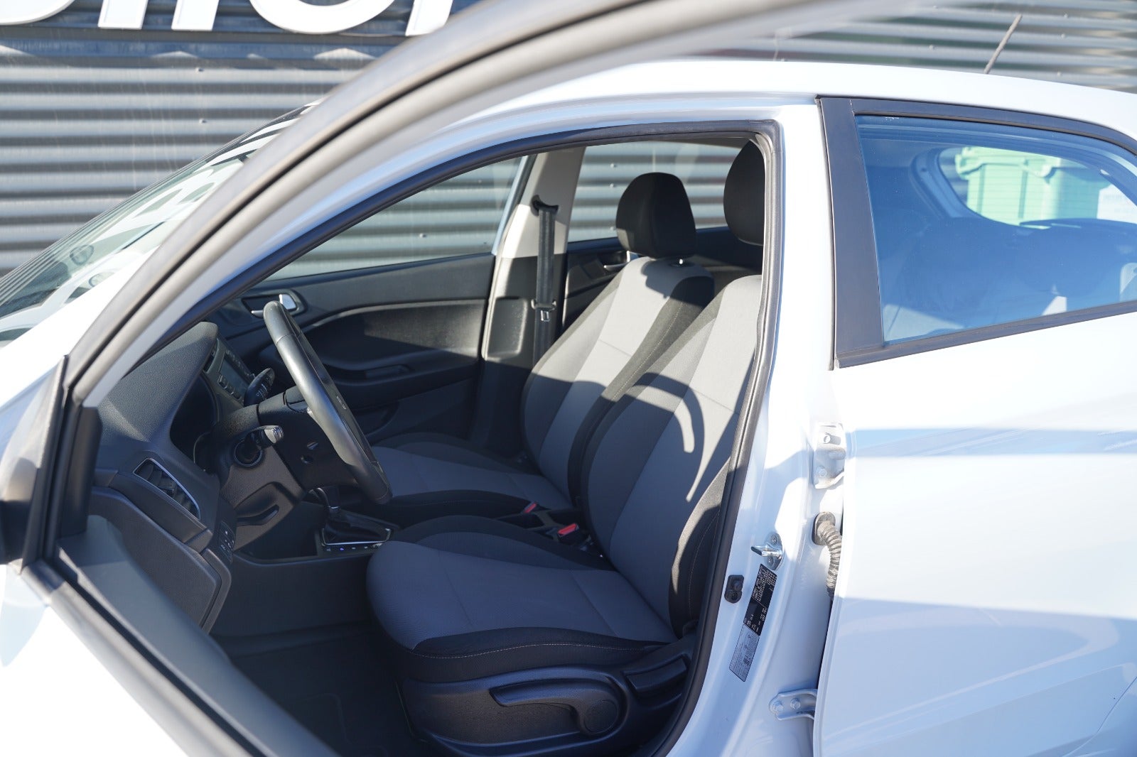 Billede af Hyundai i20 1,0 T-GDi Trend DCT