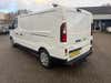 Nissan NV300 dCi 125 L2H1 Comfort Van thumbnail