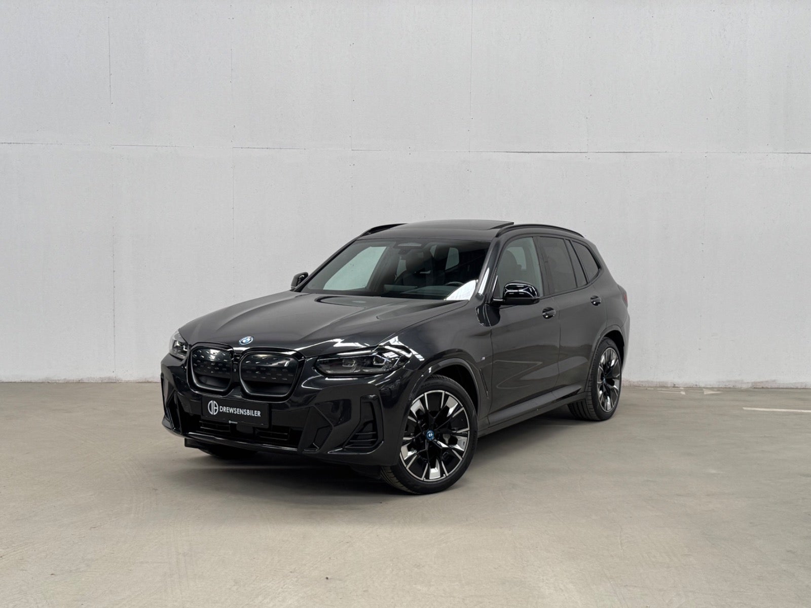 BMW iX3 Charged Plus M-Sport A
