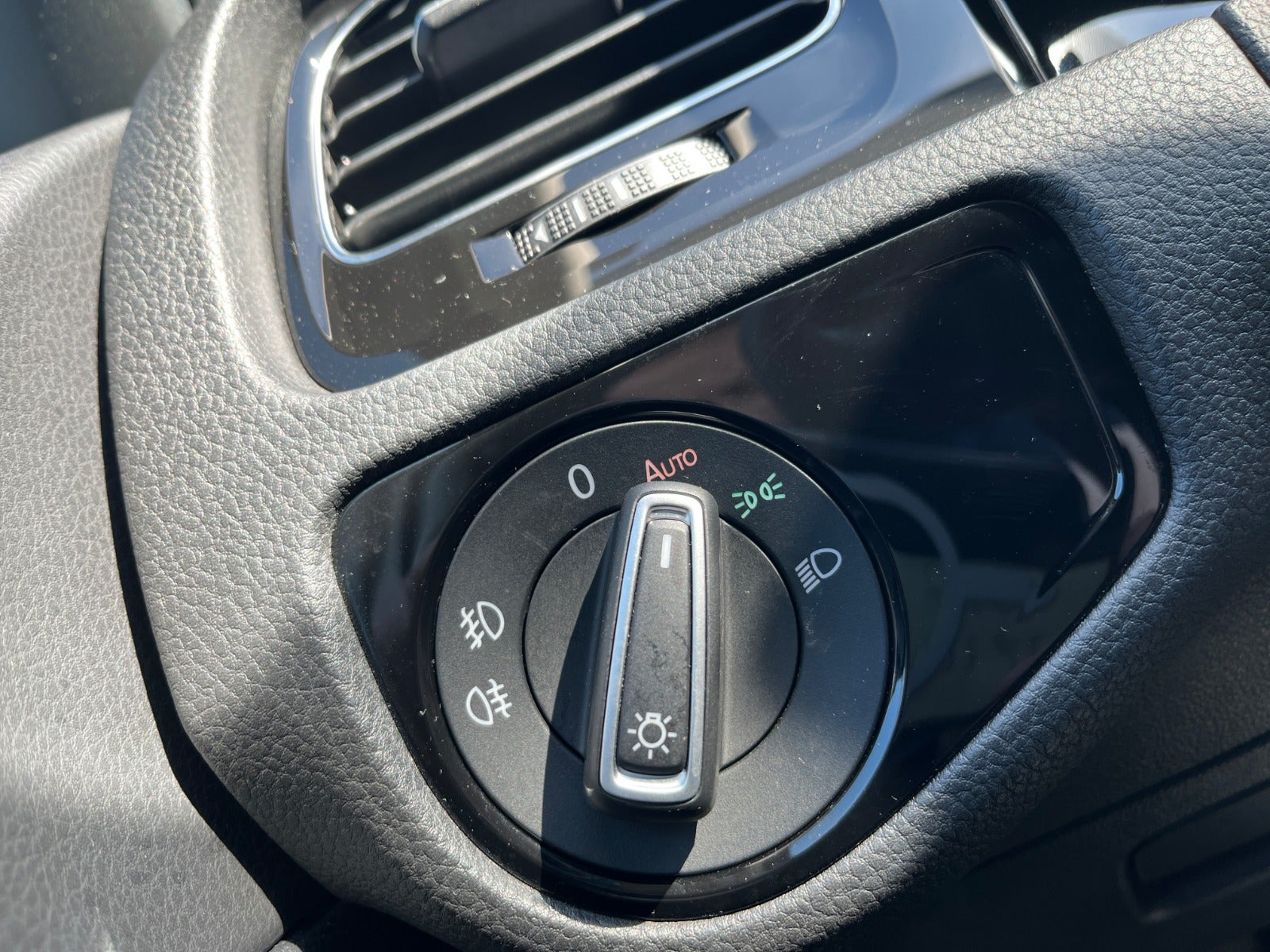 Billede af VW Golf VII 1,4 TSi 140 Highline Variant DSG BMT