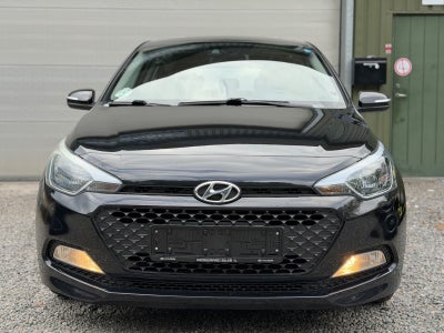 Hyundai i20 1,25 Passion 5d