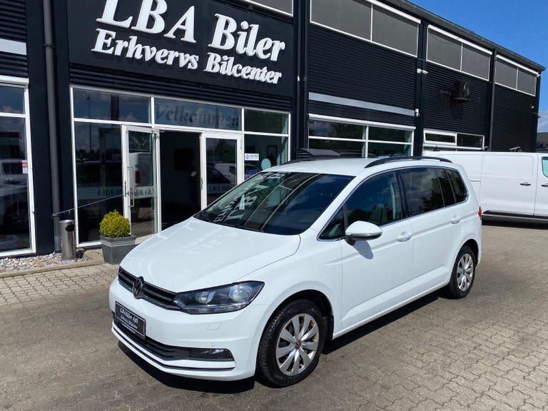 VW Touran TDi 150 Comfortline DSG Van