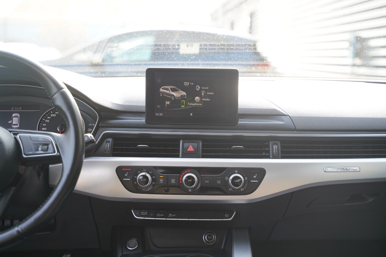 Billede af Audi A4 3,0 TDi 218 Sport Avant quattro S-tr