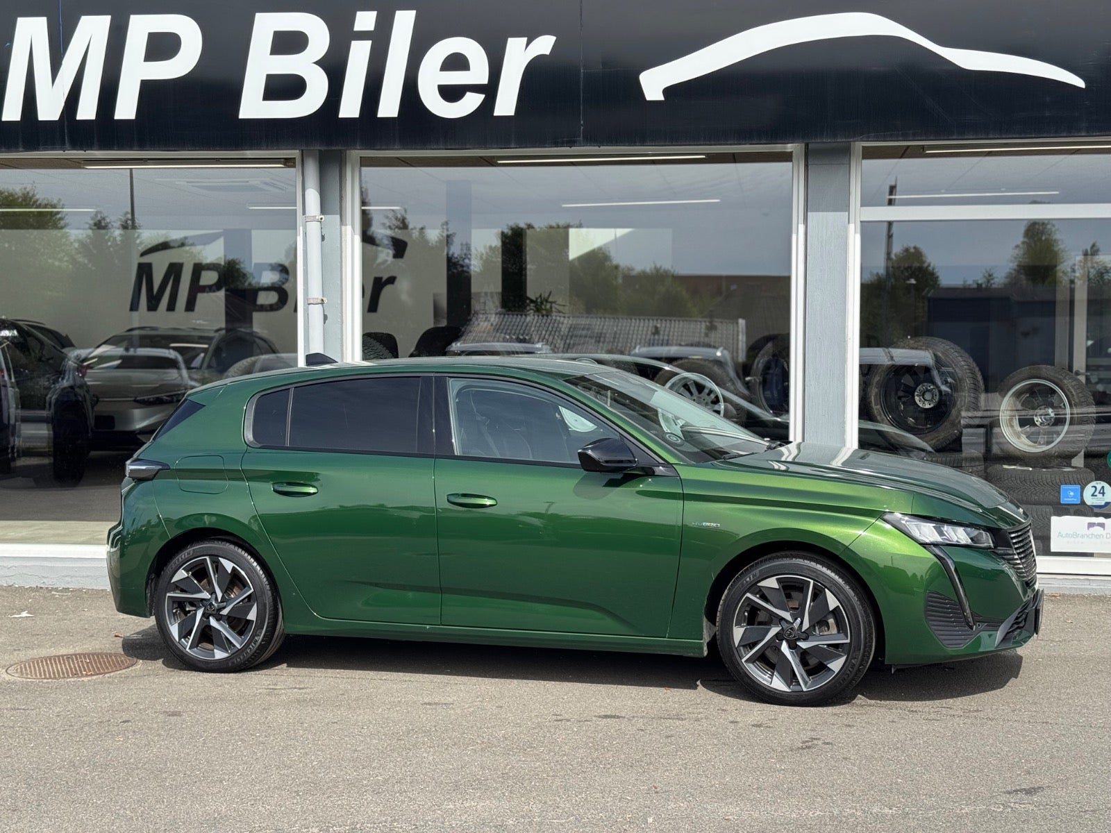 Billede af Peugeot 308 1,6 Hybrid First Selection EAT8