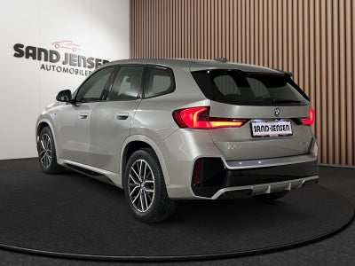 BMW iX1 xDrive30 M-Sport Van