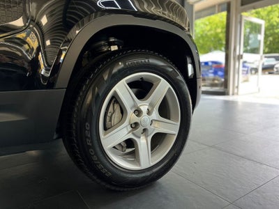 Land Rover Defender 110 D300 Hard Top SE aut. Van