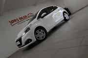 Peugeot 208 BlueHDi 100 Signature Sky