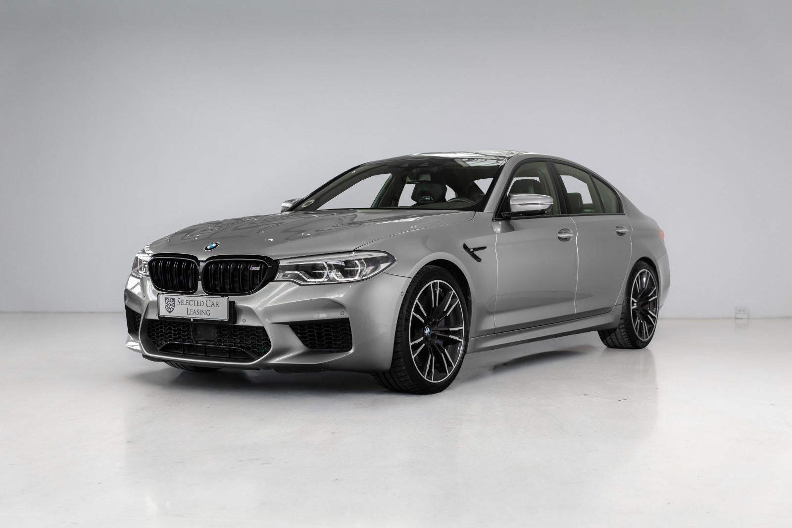 BMW M5 4,4 xDrive aut.