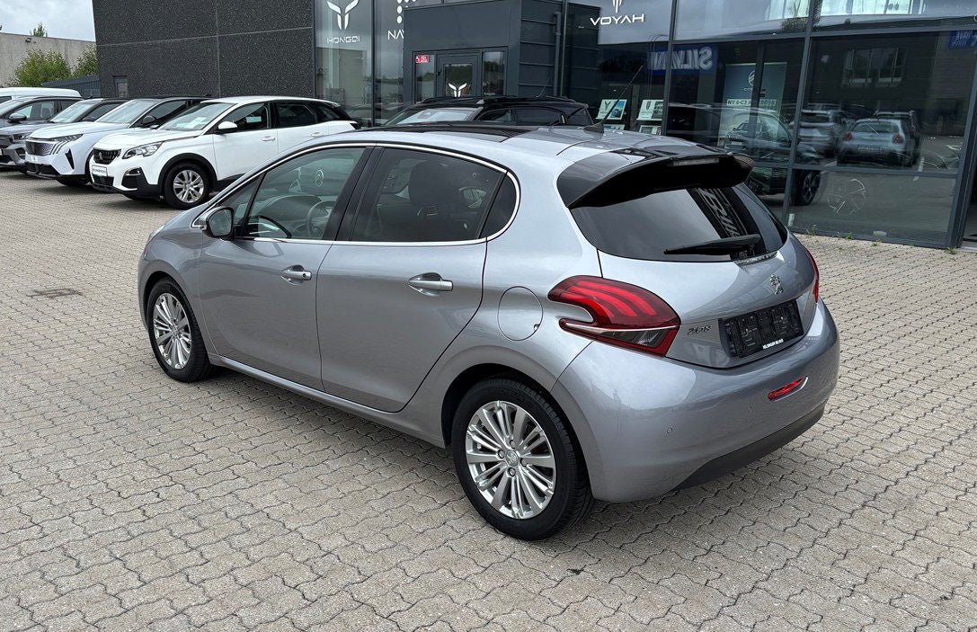 Billede af Peugeot 208 1,5 BlueHDi 100 Privé