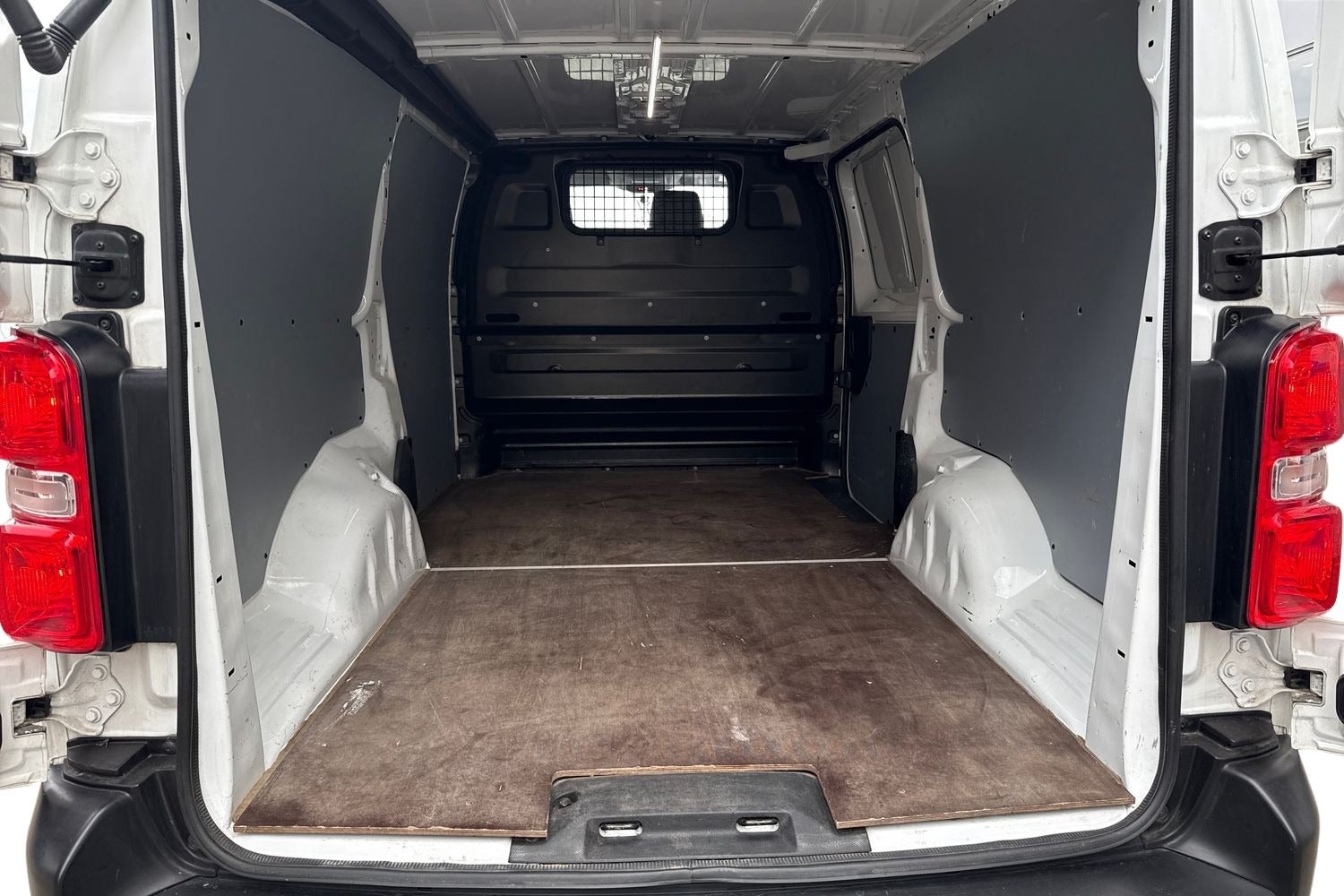 Billede af Citroën Jumpy 2,0 BlueHDi 122 L3