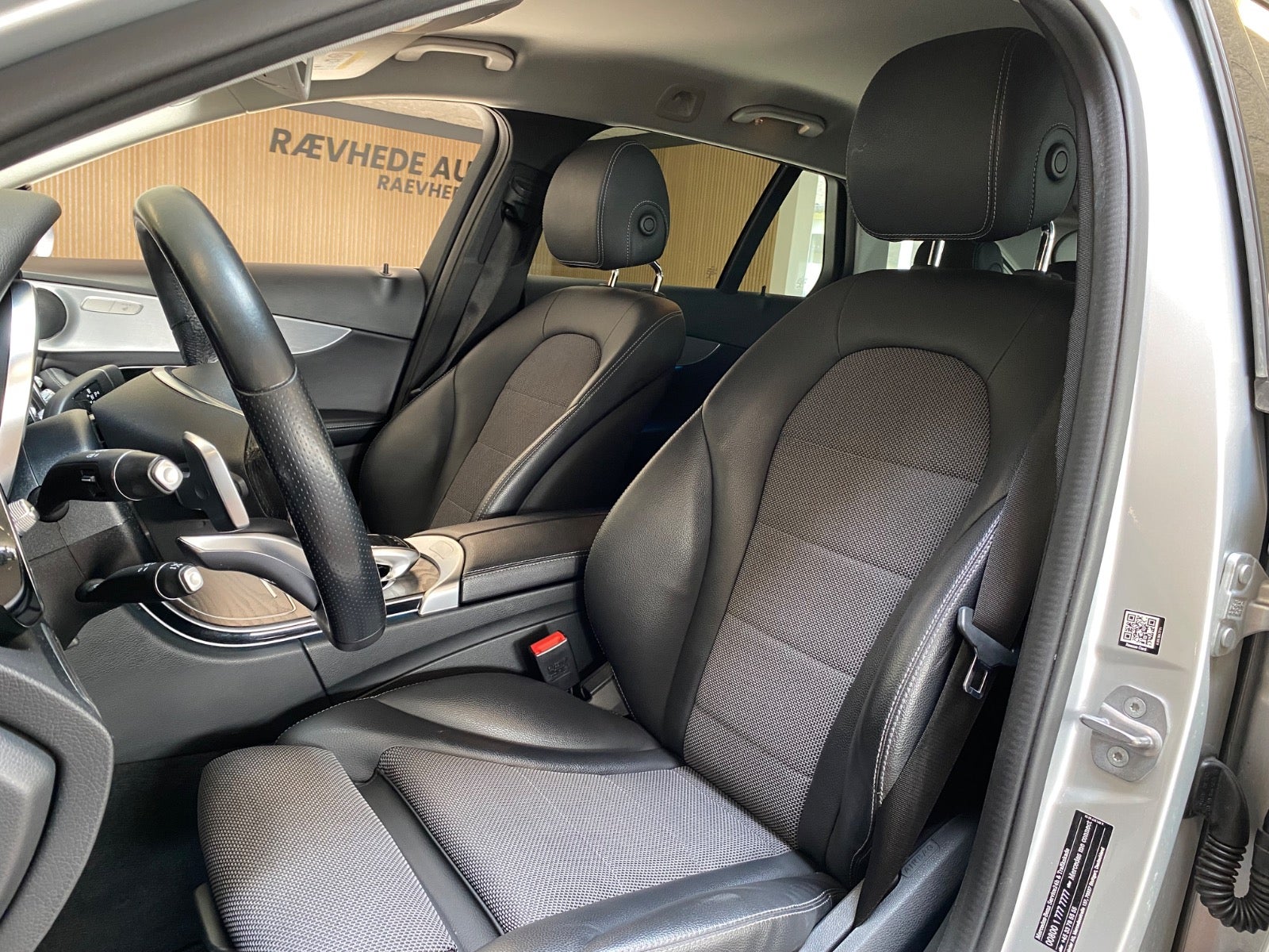 Mercedes C220 d AMG Line stc. aut. – 6