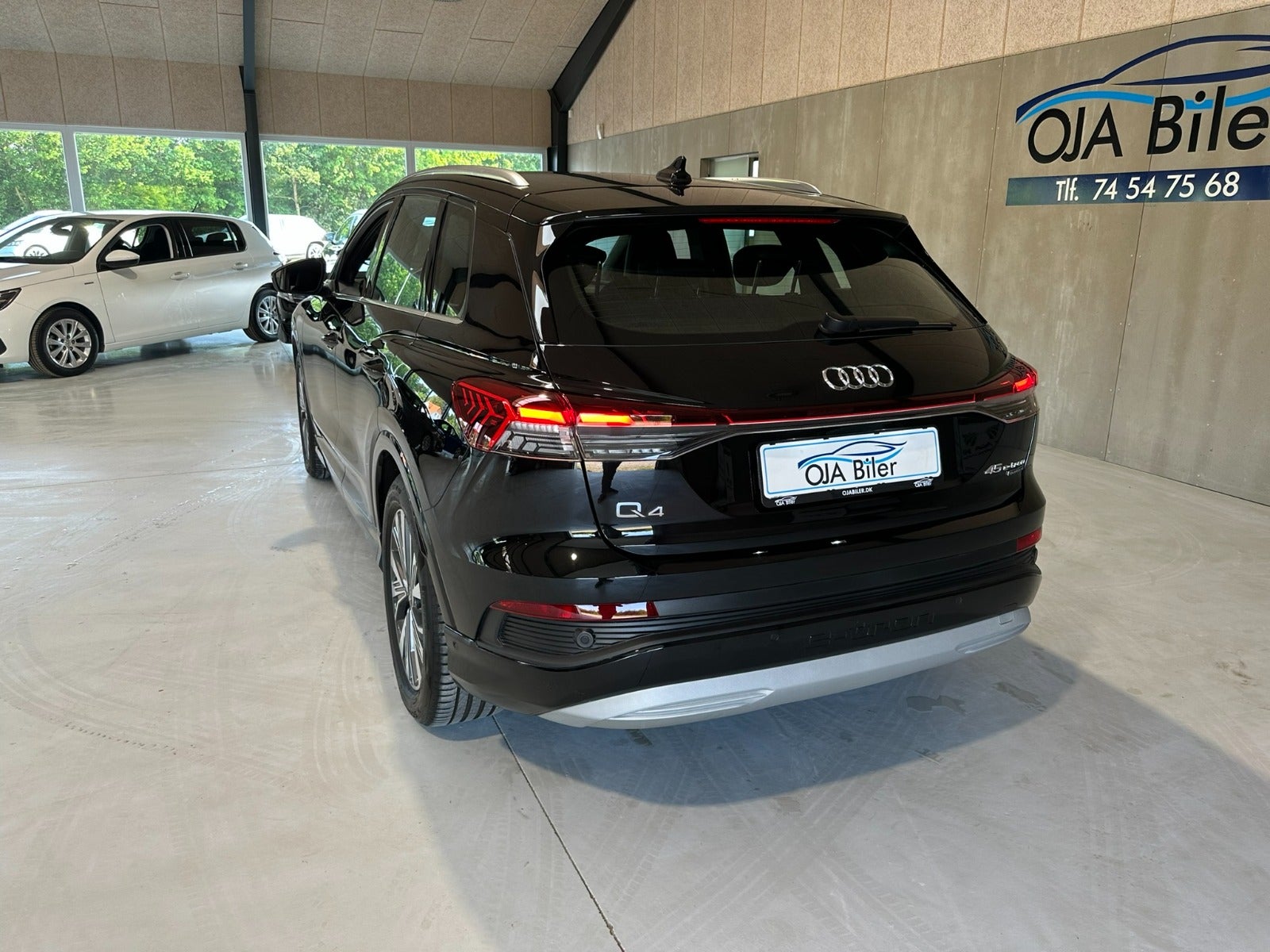 Audi Q4 e-tron 2023