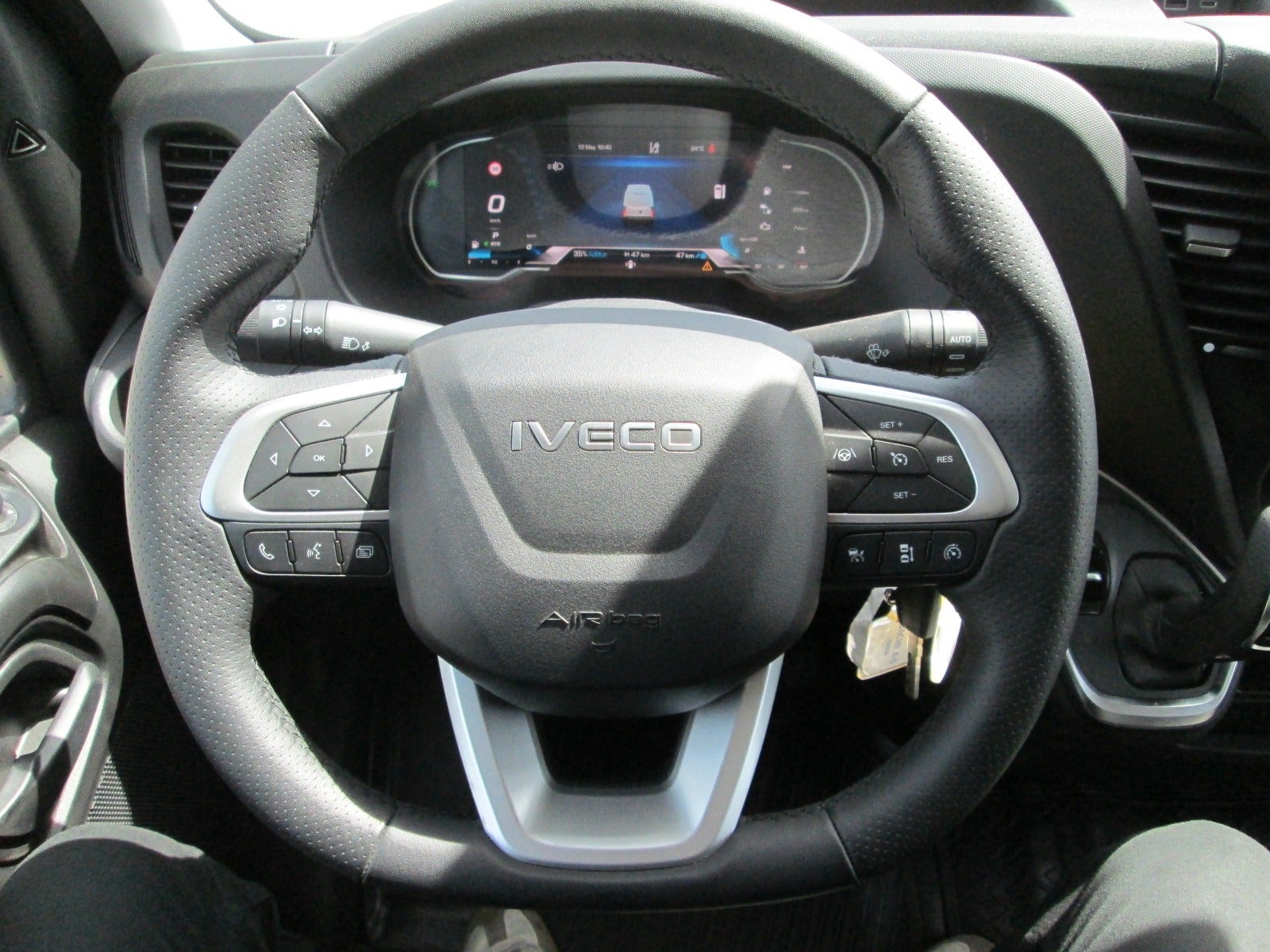 Billede af Iveco Daily 3,0 35S18 12m³ Van AG8