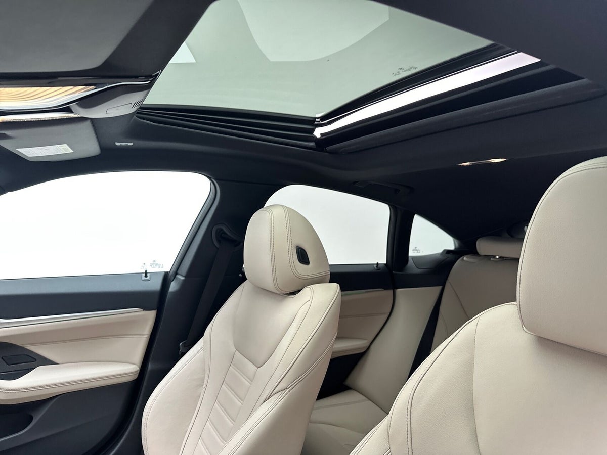 BMW i4 eDrive40 billede 18