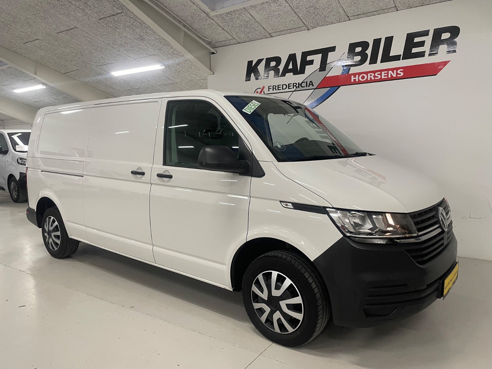 Billede af VW Transporter 2,0 TDi 110 Kassevogn lang