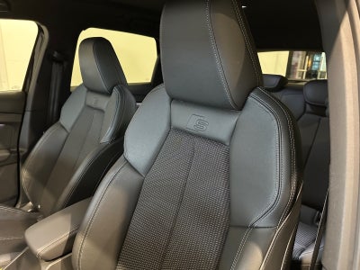 Audi Q4 e-tron Attitude S-line