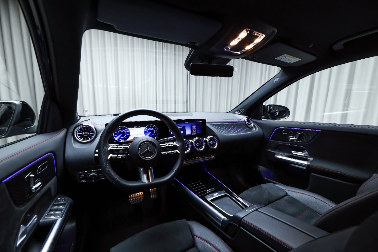 Mercedes-Benz EQA 250+ (4/8)