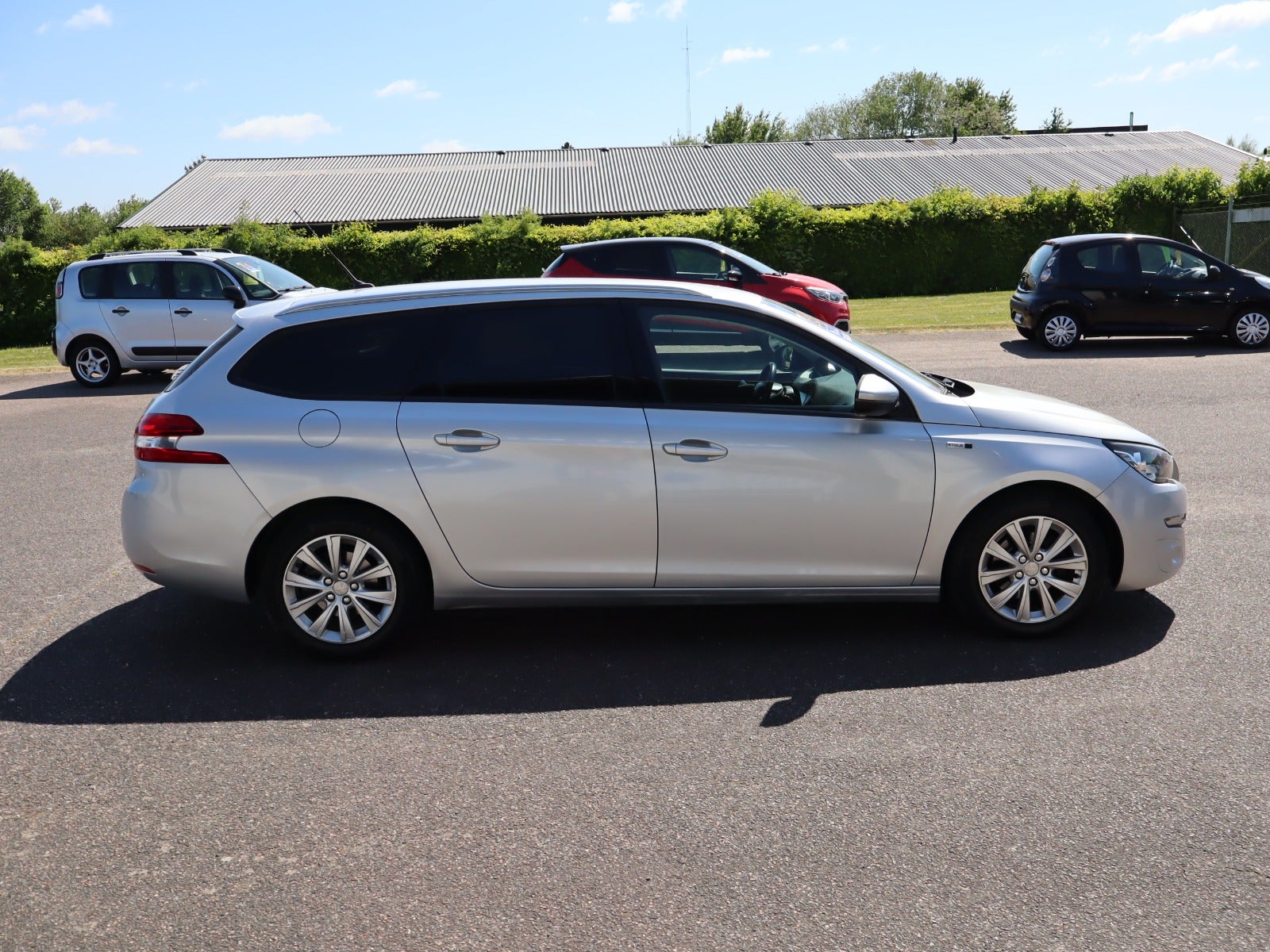 Billede af Peugeot 308 1,6 BlueHDi 120 Allure SW