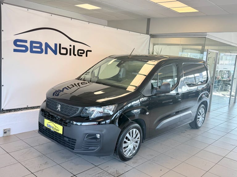 Peugeot Partner BlueHDi 100 L1V1 Plus Van