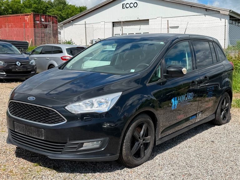 Ford Grand C-MAX TDCi 120 Titanium Van