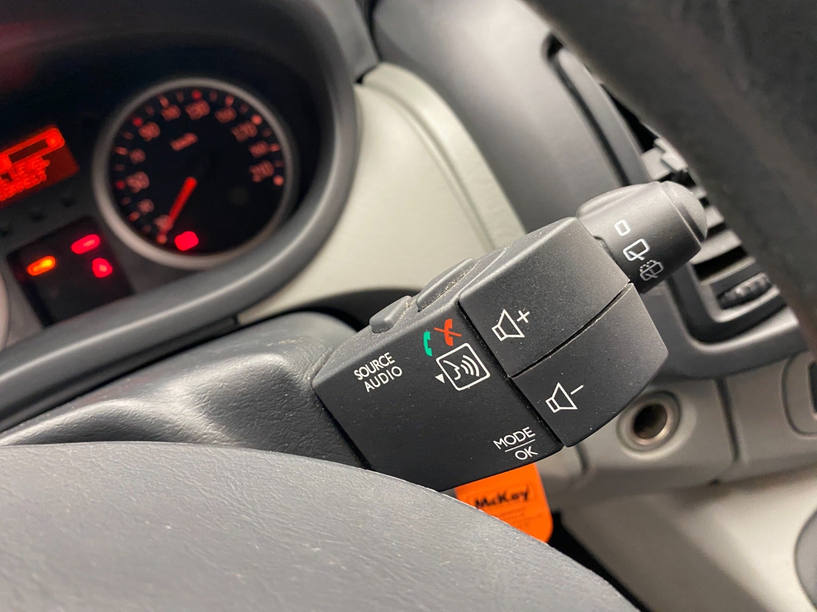 Billede af Renault Trafic T27 2,0 dCi 115 L1H1 Kombi