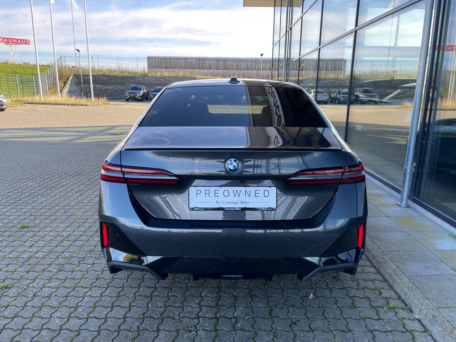 BMW i5 eDrive40 M-Sport 4d - 5