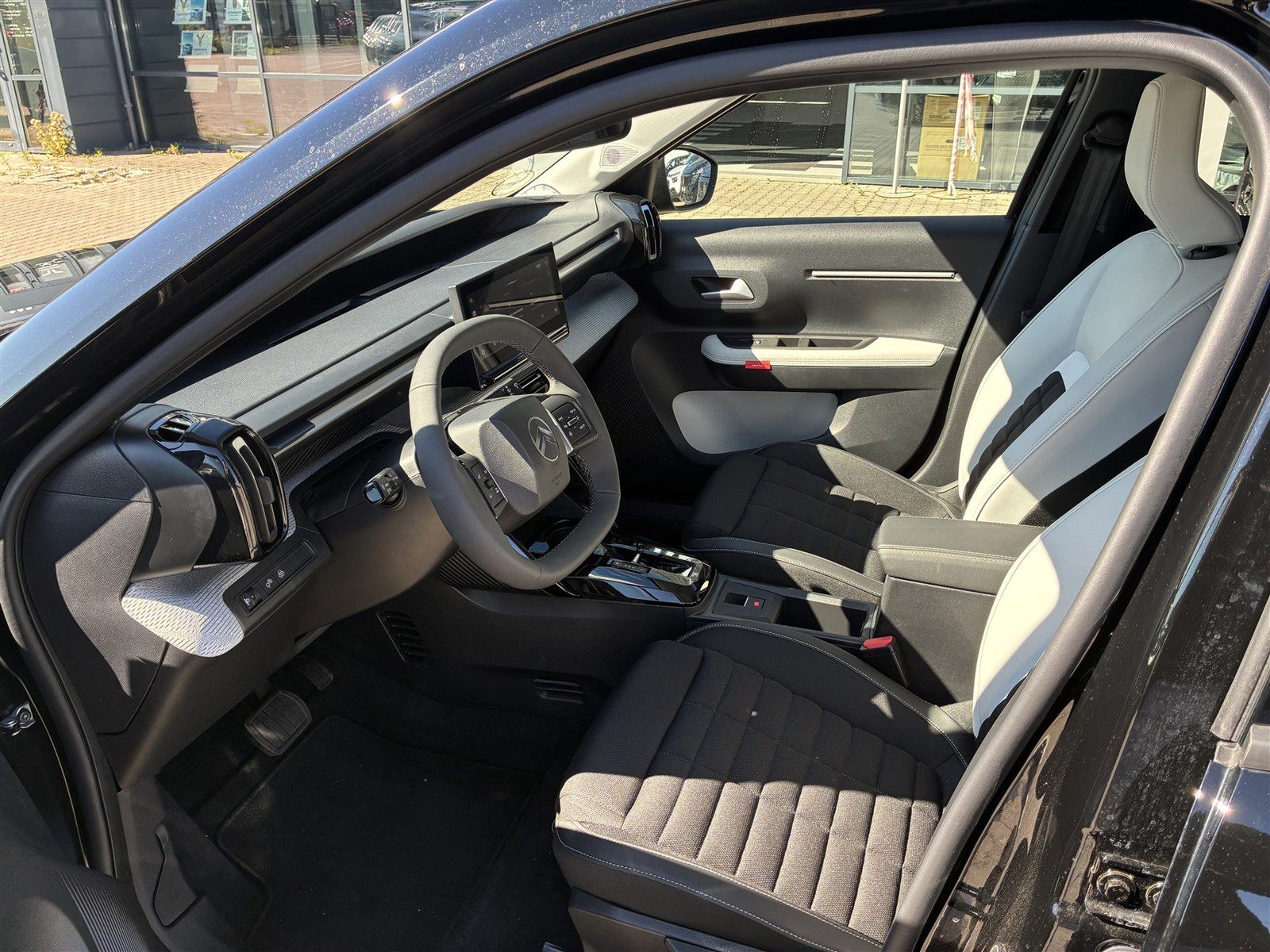 Billede af Citroën ë-C3 Aircross 45 VTR Sport