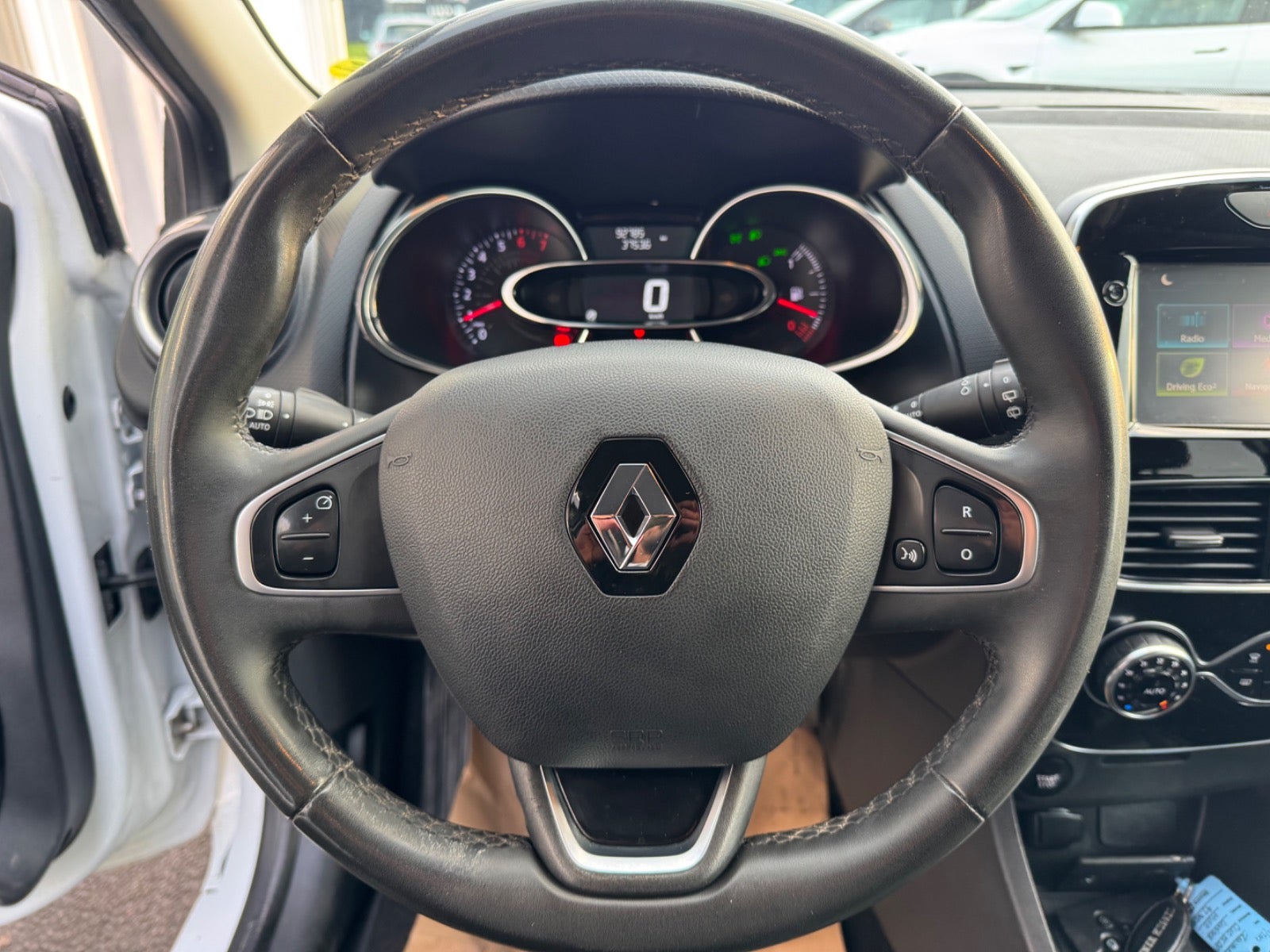 Billede af Renault Clio IV 0,9 TCe 90 Limited Sport Tourer