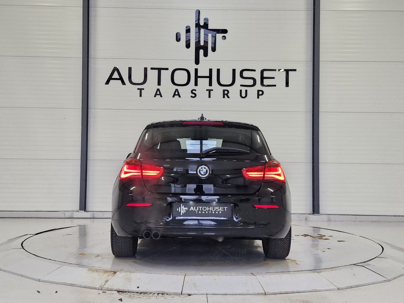 Billede af BMW 120d 2,0 Sport Line aut.