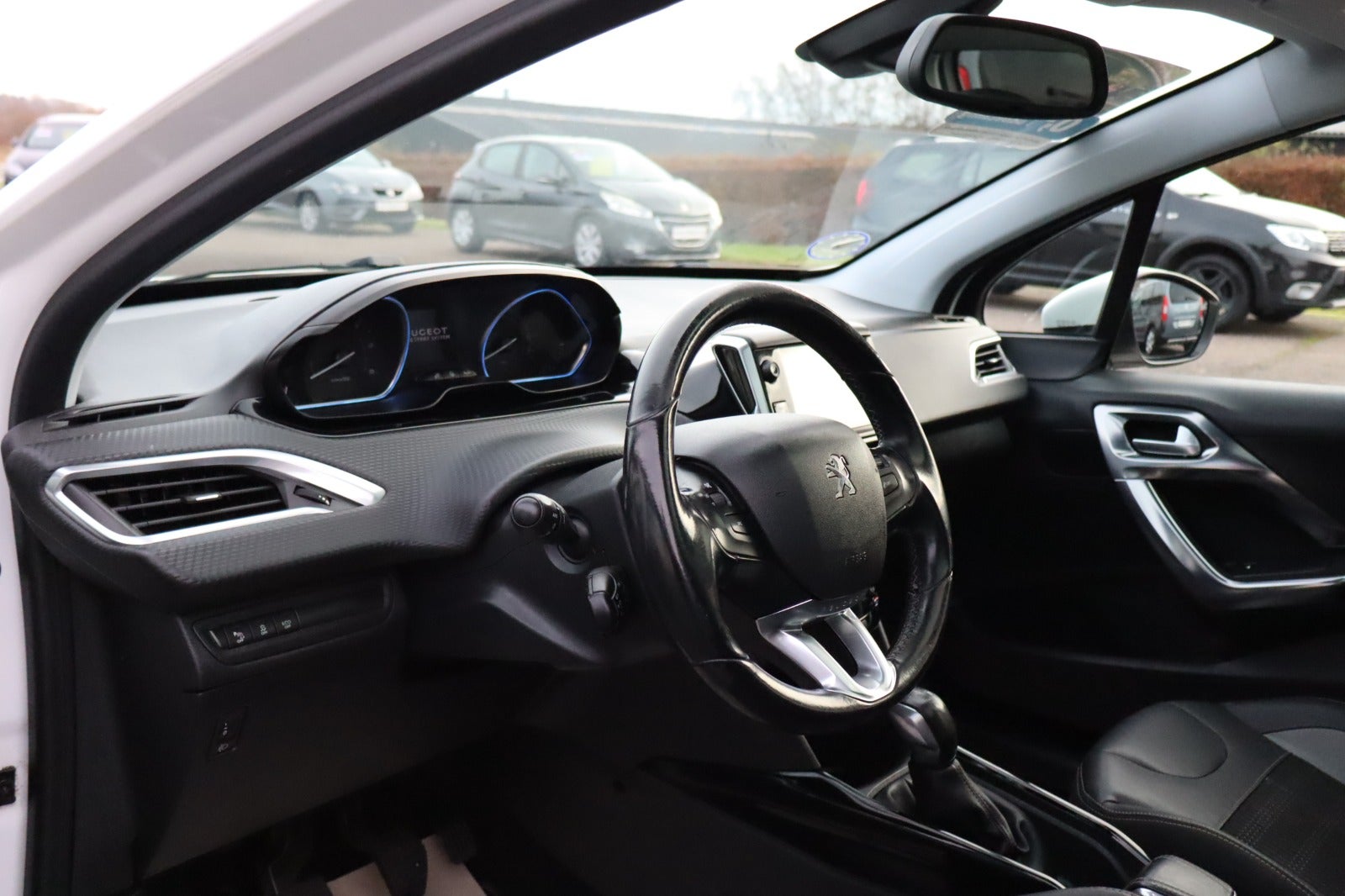 Billede af Peugeot 2008 1,6 BlueHDi 100 Allure