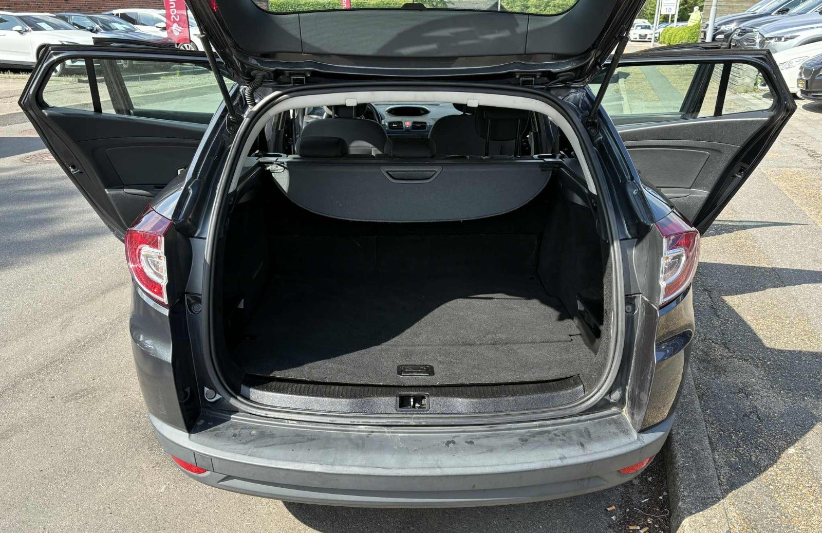 Billede af Renault Megane III 1,6 110 Authentique Sport Tourer