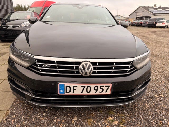 VW Passat TDi 240 R-line Variant DSG 4Motion