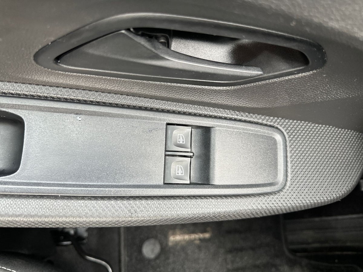 Dacia Sandero Stepway TCe 90 Essential billede 16