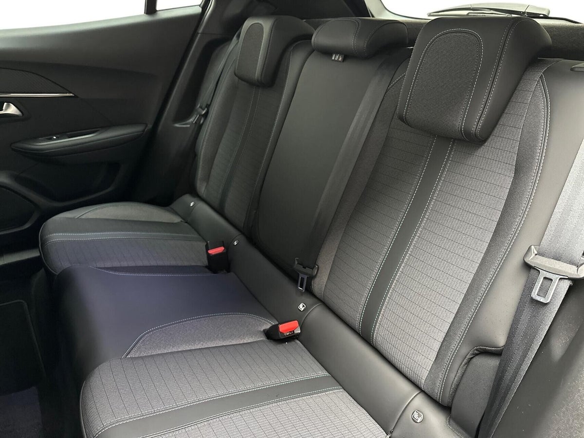 Peugeot 2008 PureTech 130 Platin Sport EAT8 billede 12