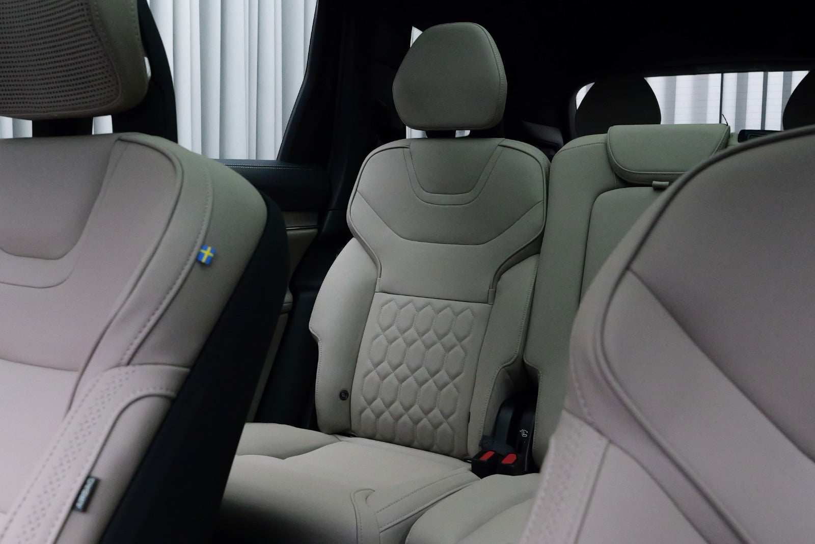 Volvo EX90 Plus 7prs