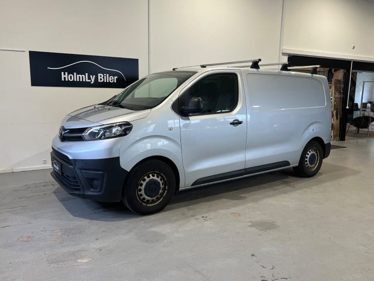 Toyota ProAce D 95 Medium Base