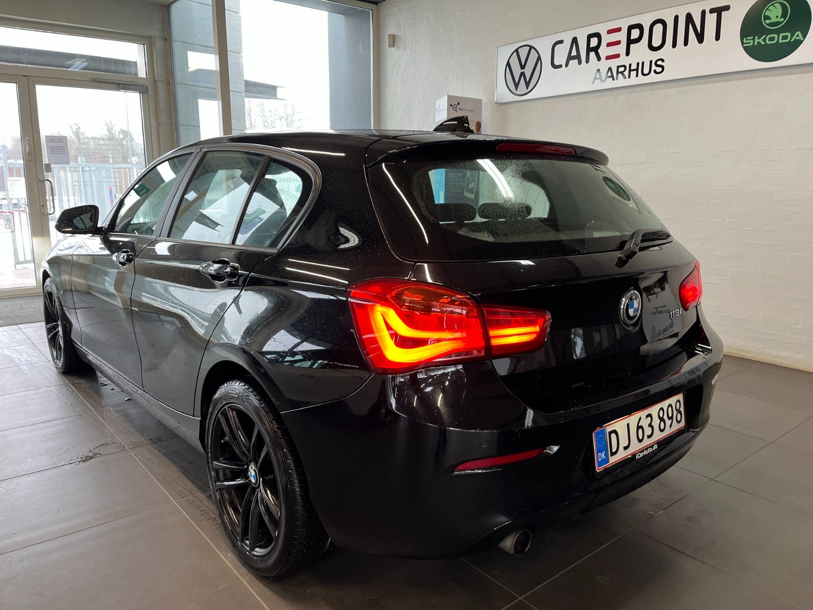 Billede af BMW 118i 1,5 Connected aut.