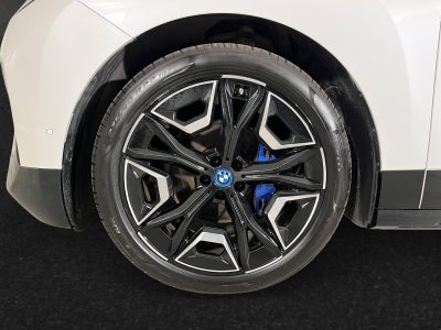 BMW iX xDrive50 Supercharged