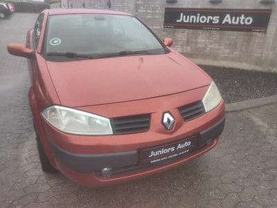 Renault Megane II 1,6 CC 2d