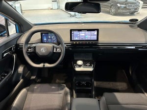 MG 4 Luxury Extended Range