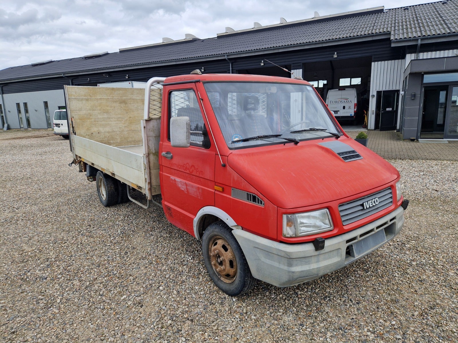 Billede af Iveco Daily 30-8 D Kassevogn
