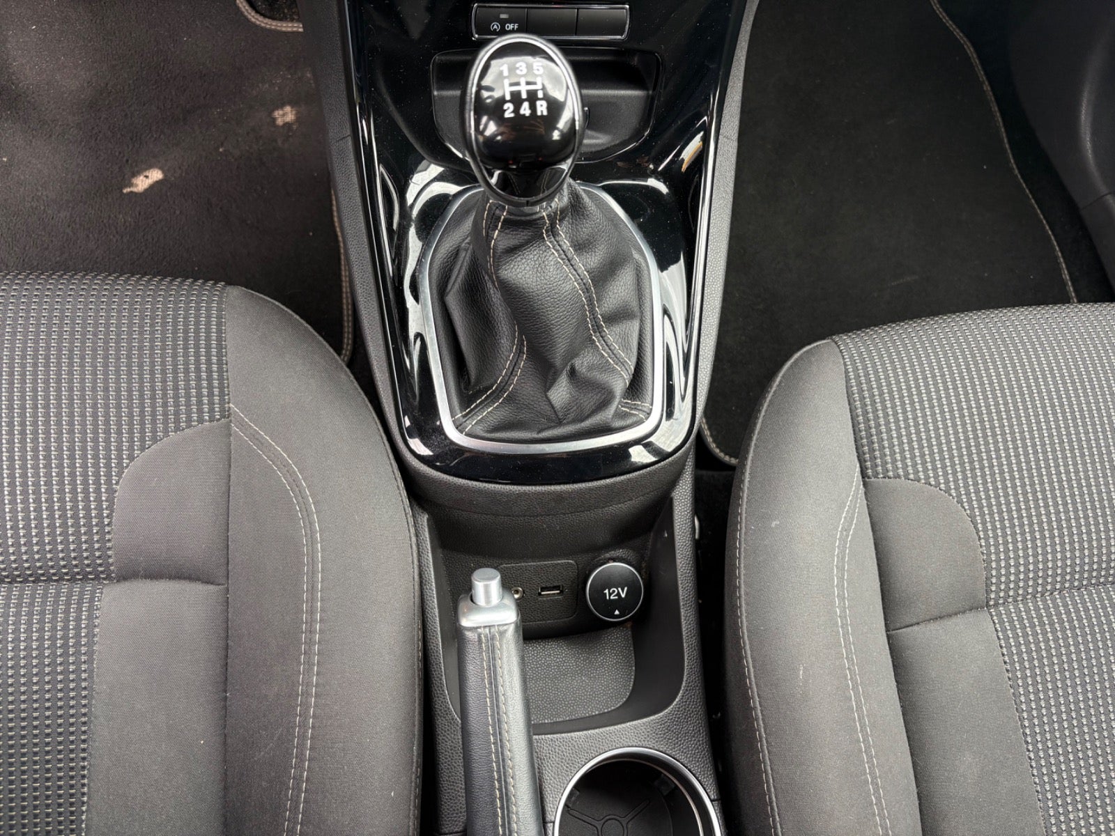 Ford Fiesta SCTi 100 Titanium