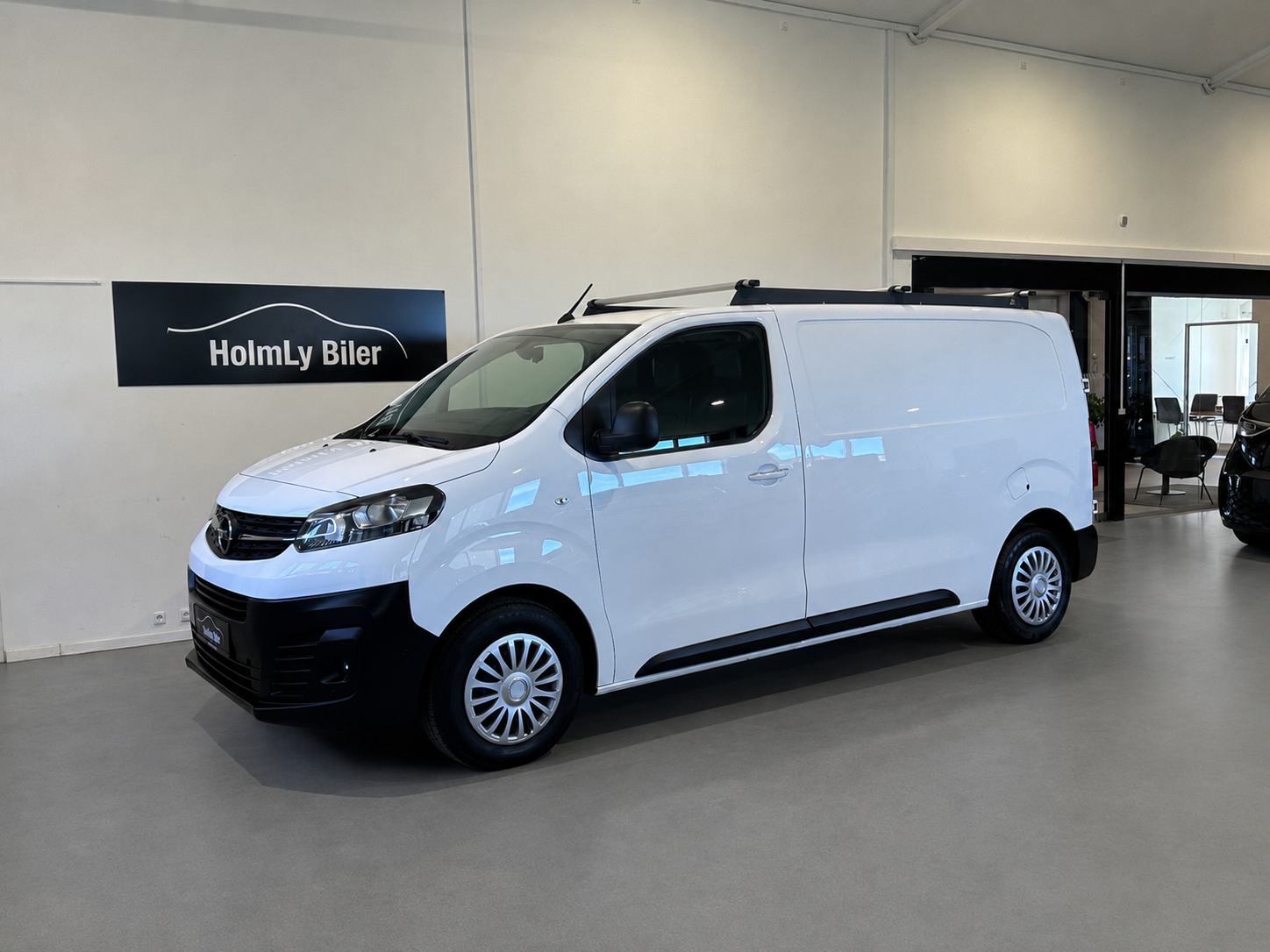 Opel Vivaro D 122 Enjoy L2V2 aut.
