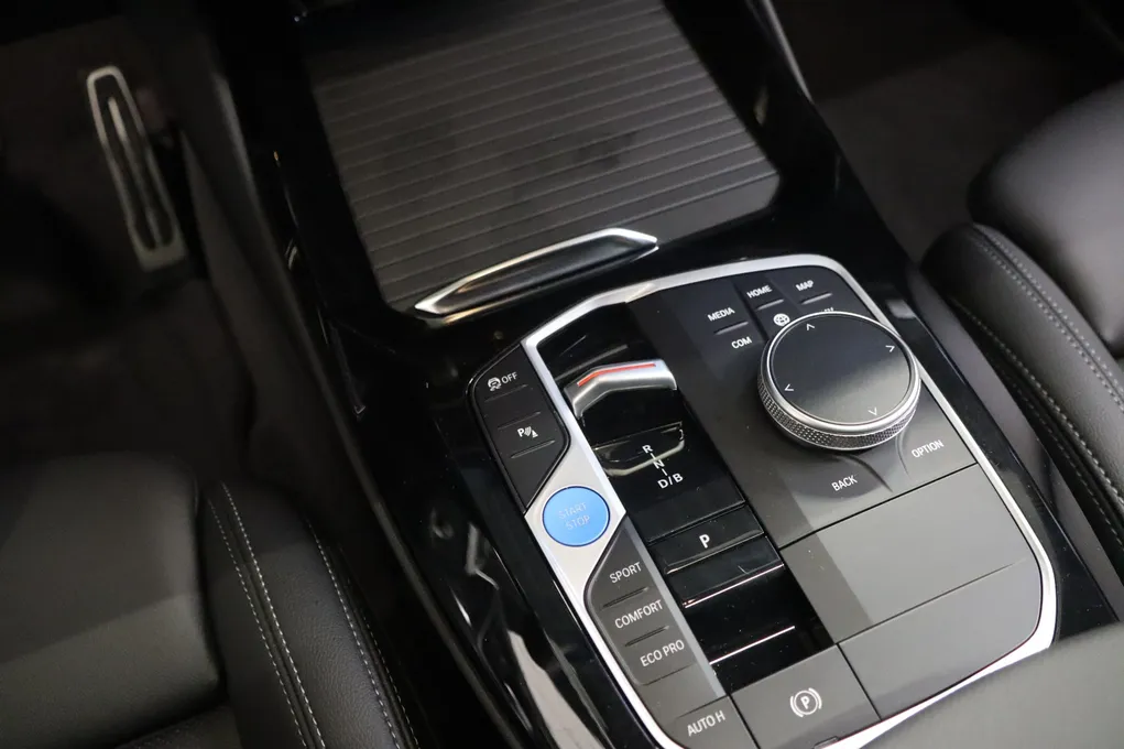 BMW iX3 Charged M-Sport